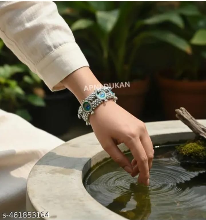 Elegant Oxidized Silver Bracelet Set Mirror Finishing