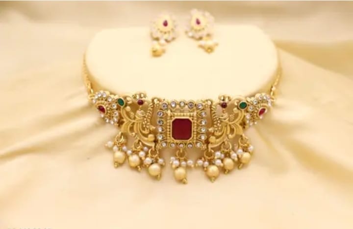 Premium Quality Trending Design Jewellery Set For Women