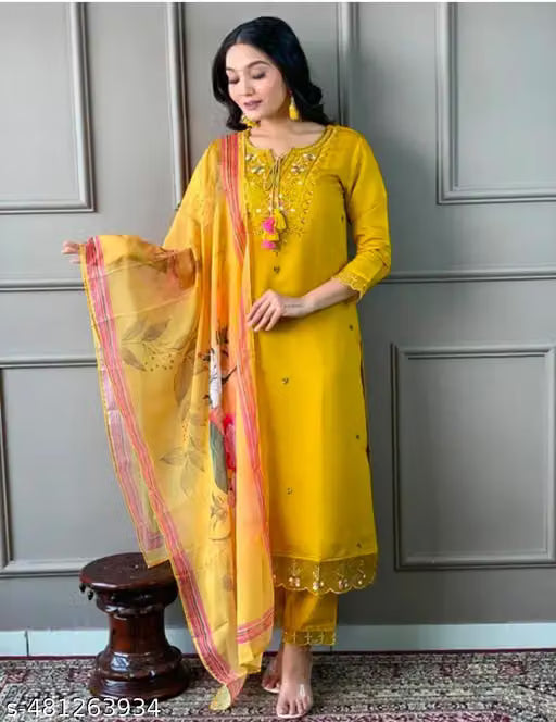 Chitrarekha Pretty Women Kurta Set